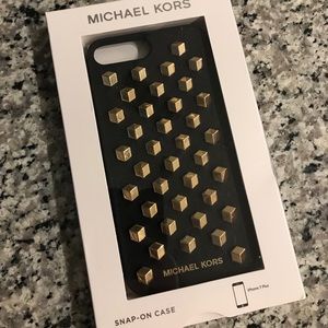 Michael Kors iPhone 7 Plus Leather Case